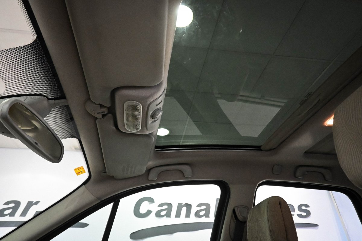 Foto Renault Grand 23