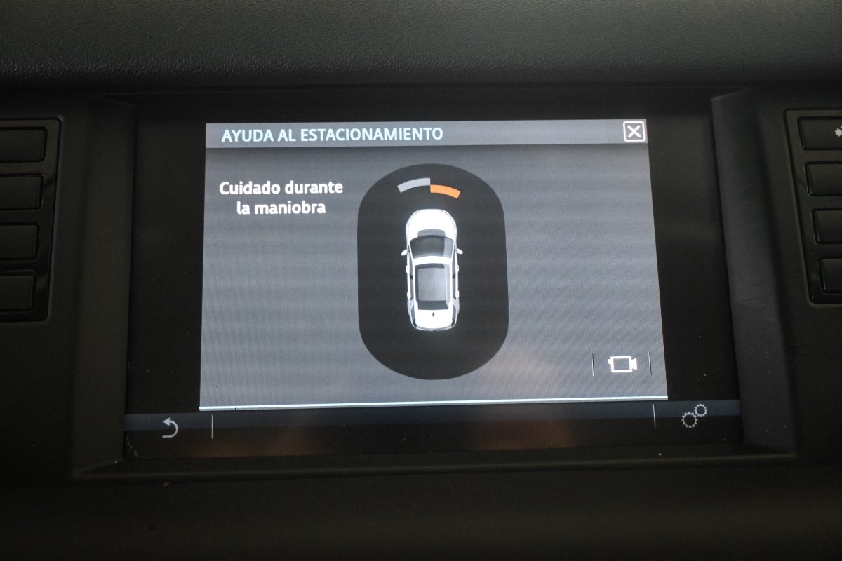 Foto Land Rover Discovery Sport 16