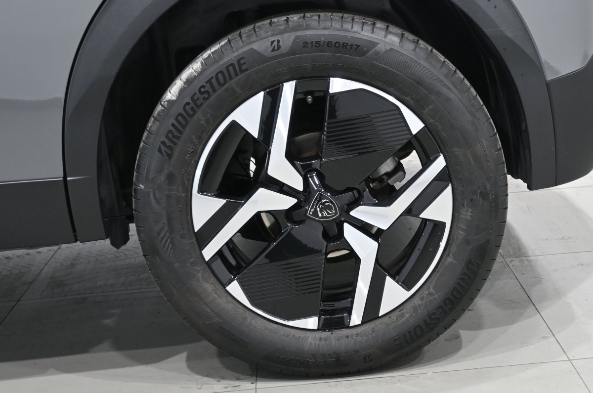 Foto Peugeot 2008 28
