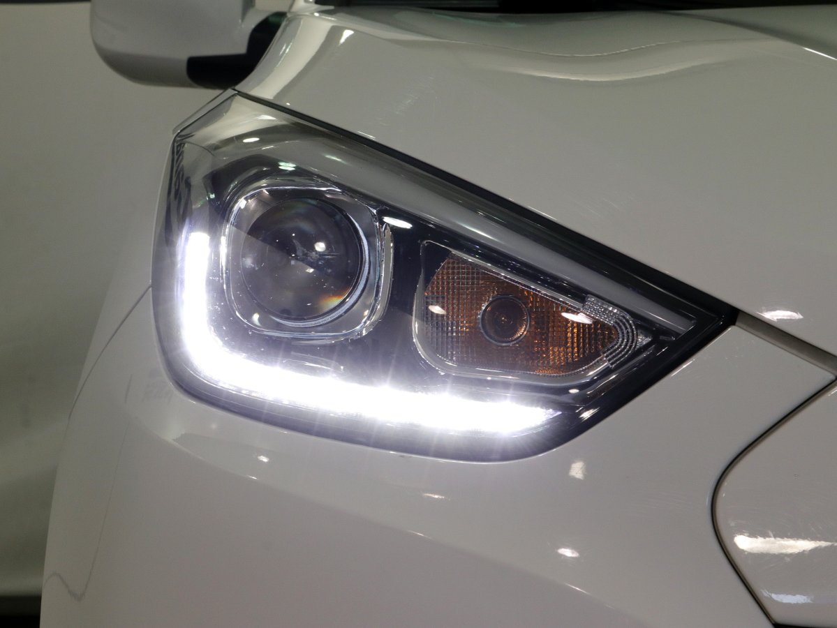 Foto Hyundai ix35 11