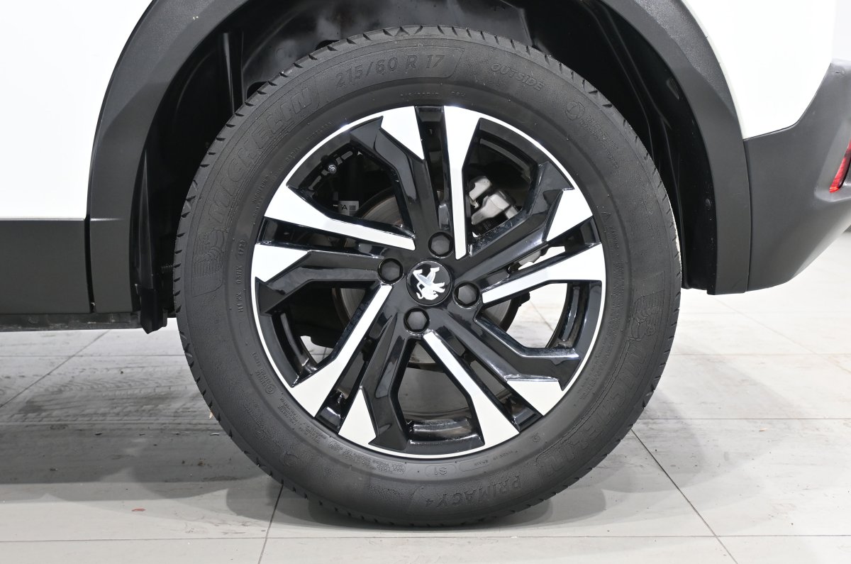 Foto Peugeot 2008 28