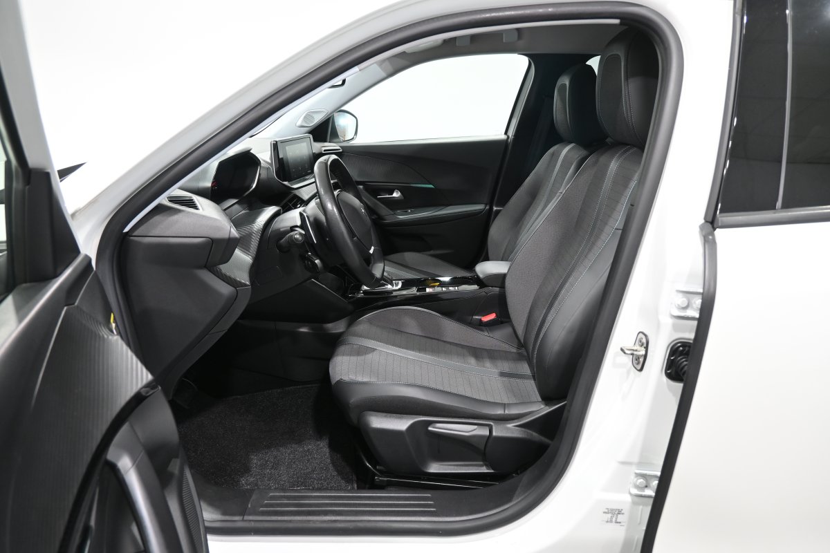 Foto Peugeot 2008 10