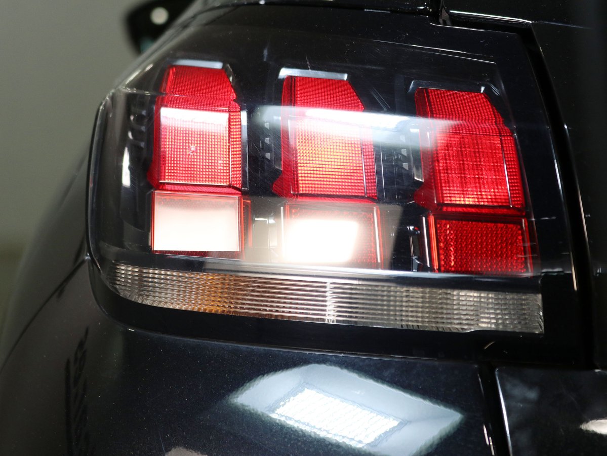 Foto Peugeot 208 9