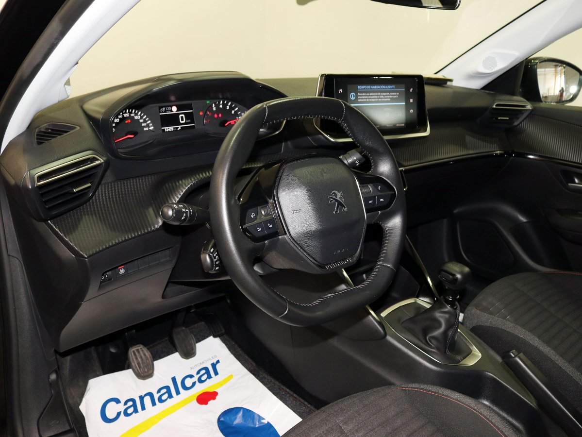 Foto Peugeot 208 22