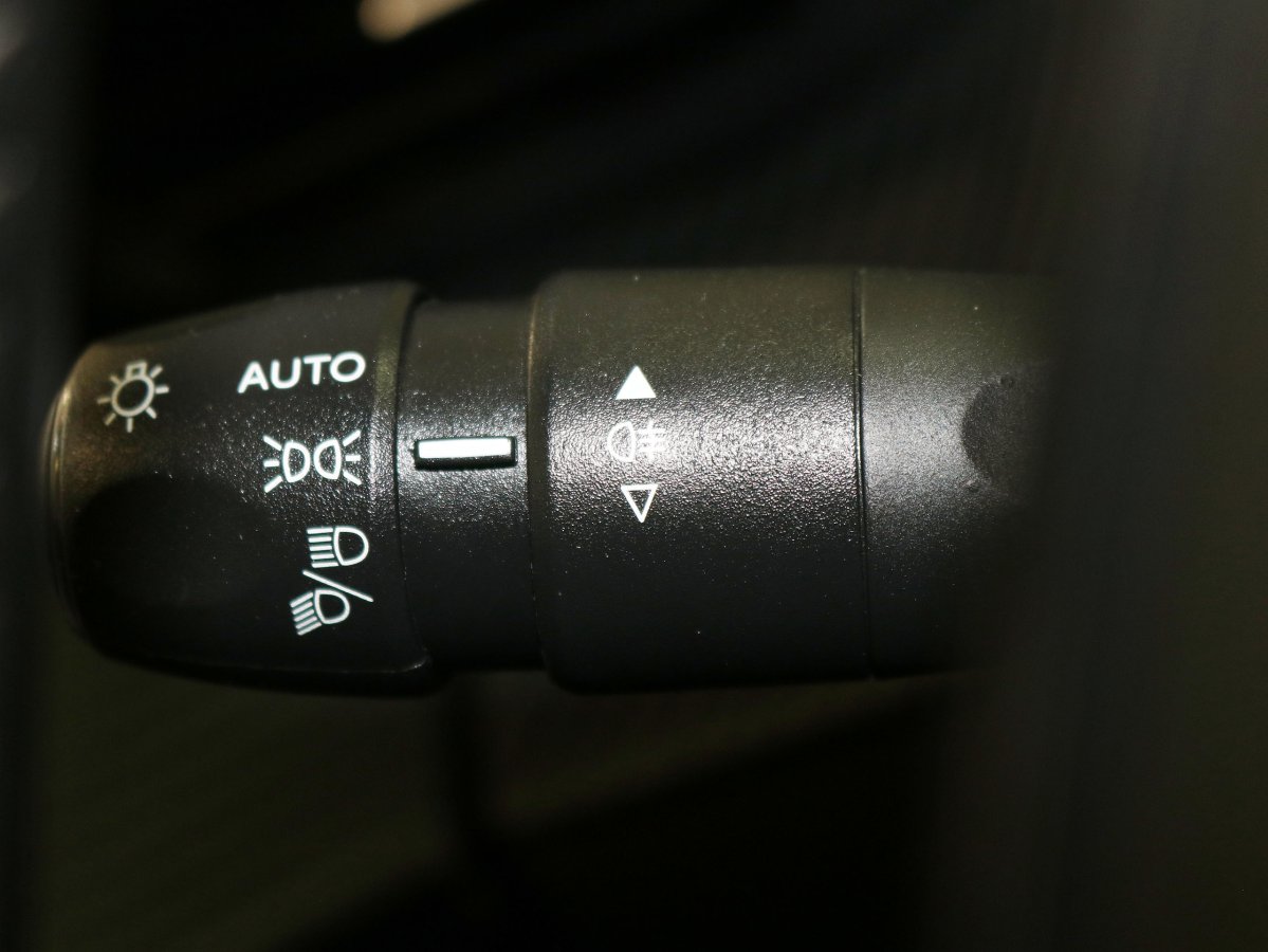 Foto Peugeot 208 31