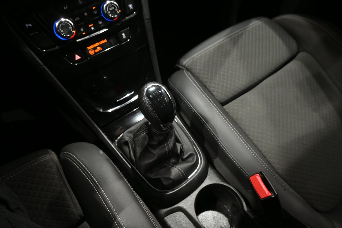 Foto Opel Mokka 15