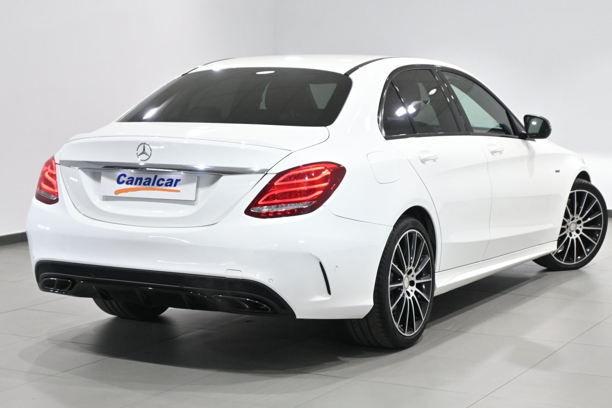 Foto Mercedes-Benz C 4