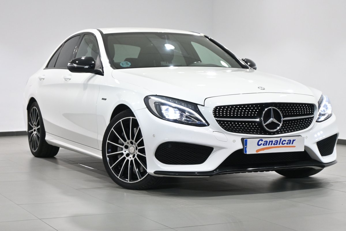Foto Mercedes-Benz C 3
