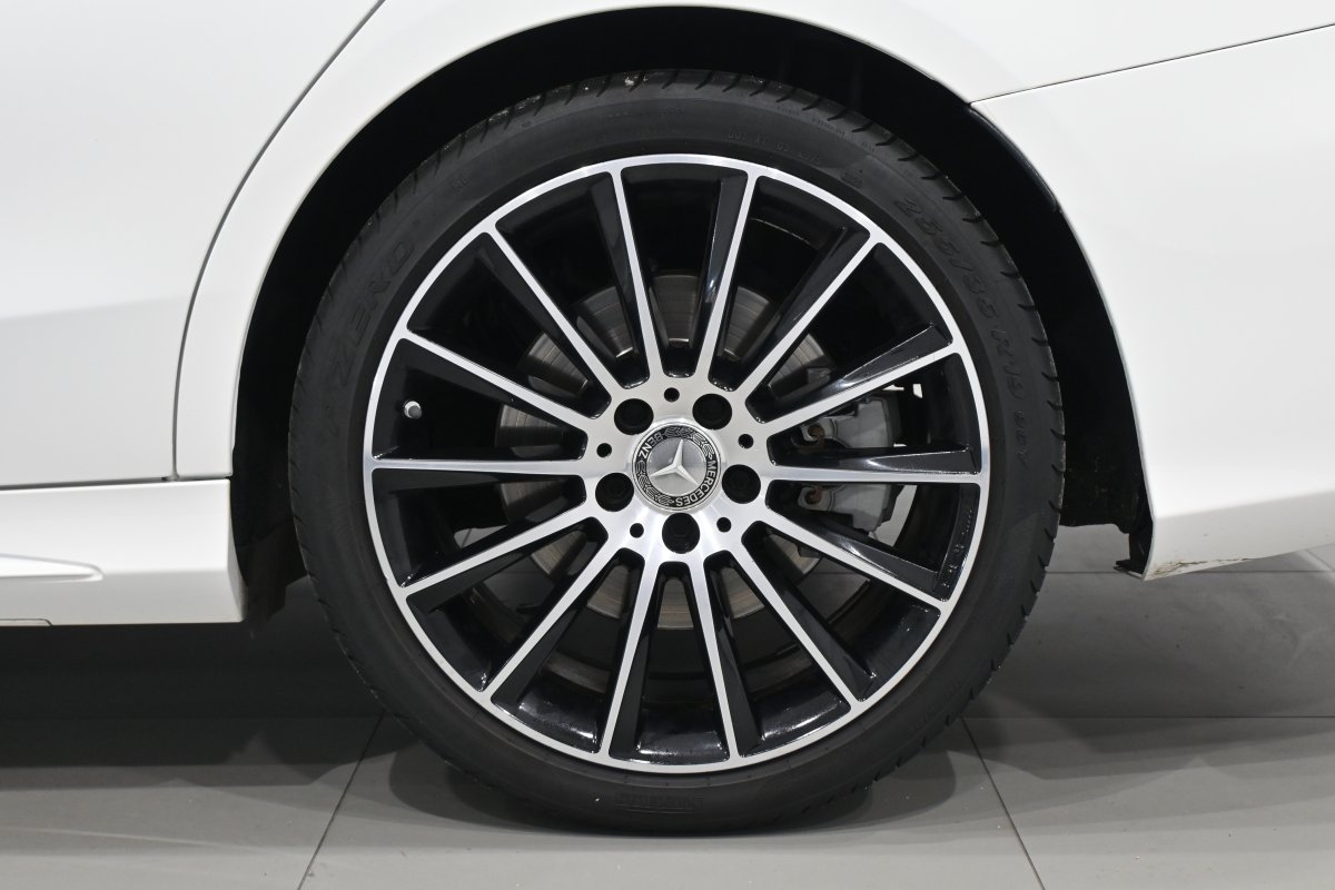 Foto Mercedes-Benz C 33