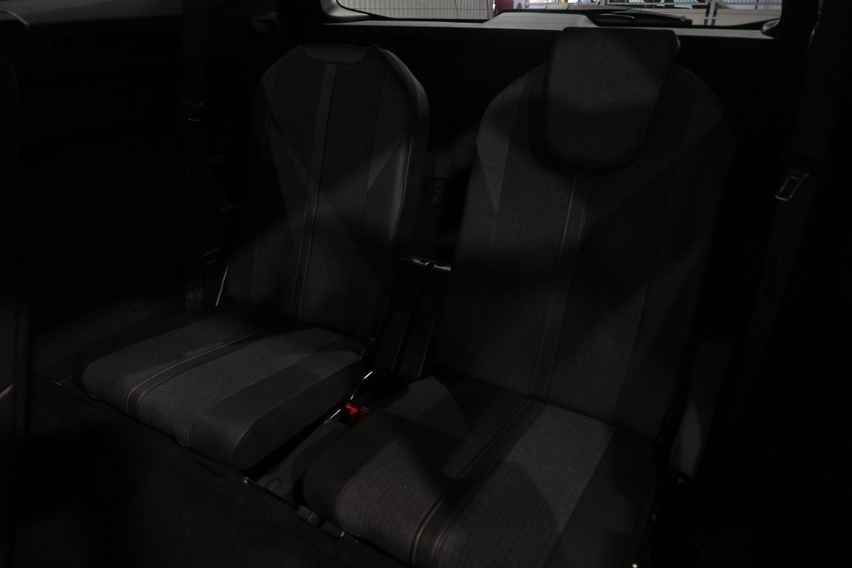 Foto Peugeot 5008 13