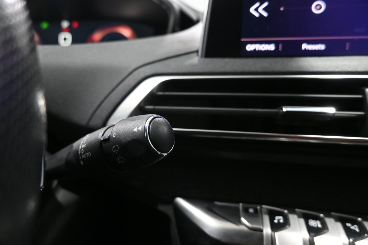 Foto Peugeot 5008 27