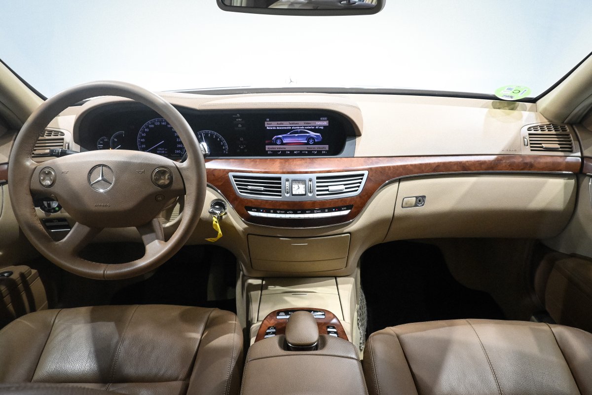 Foto Mercedes-Benz S 20