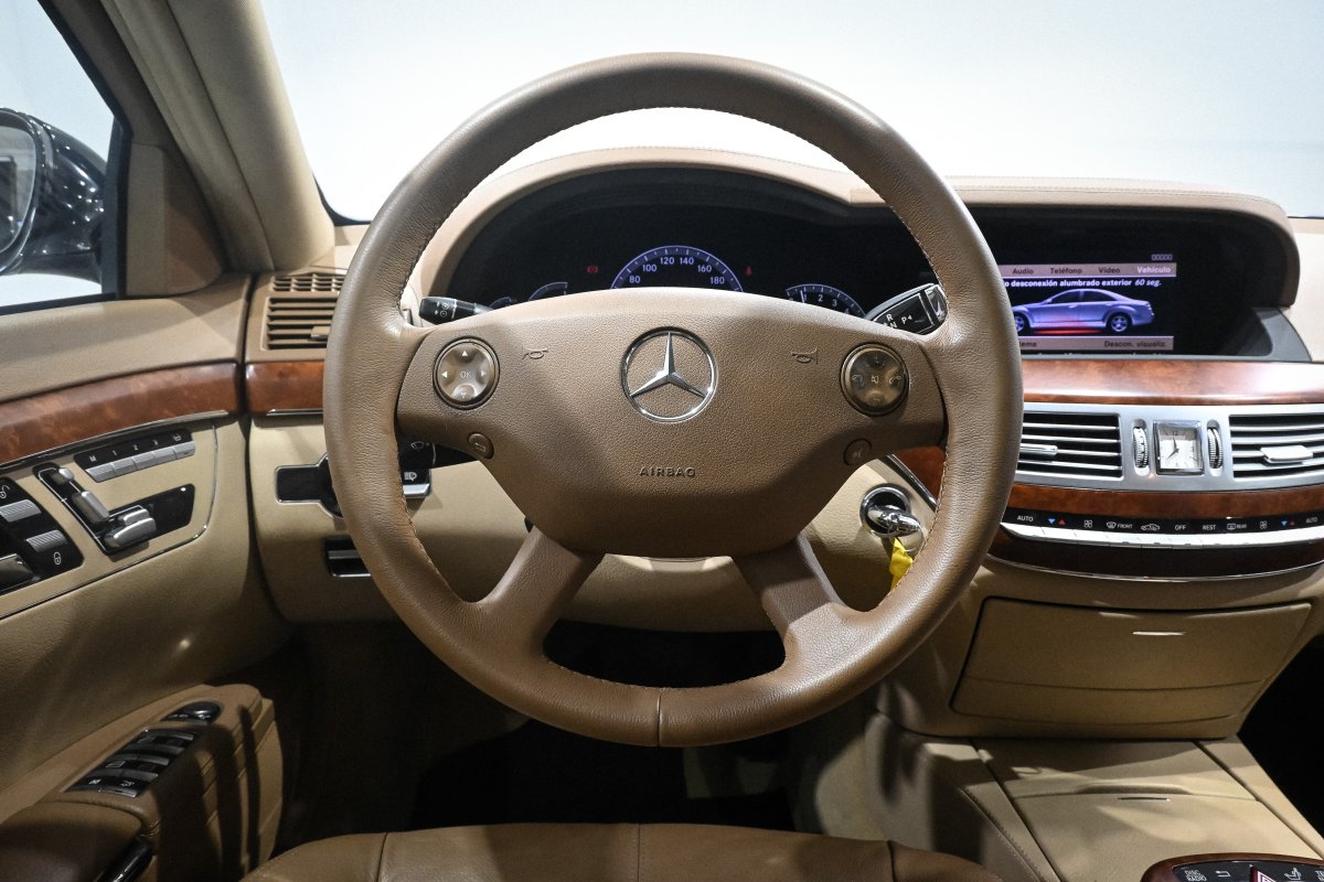Foto Mercedes-Benz S 21