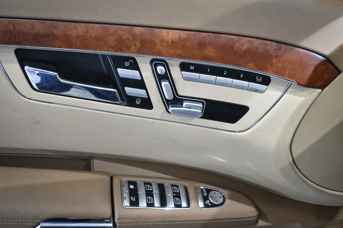 Foto Mercedes-Benz S 27