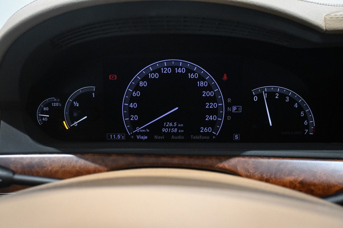 Foto Mercedes-Benz S 12