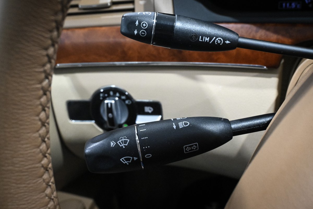 Foto Mercedes-Benz S 24