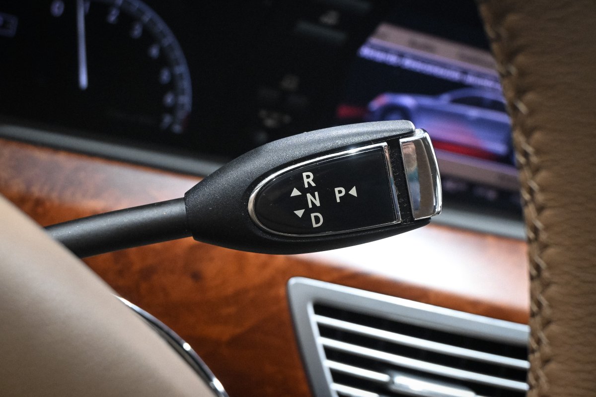 Foto Mercedes-Benz S 25