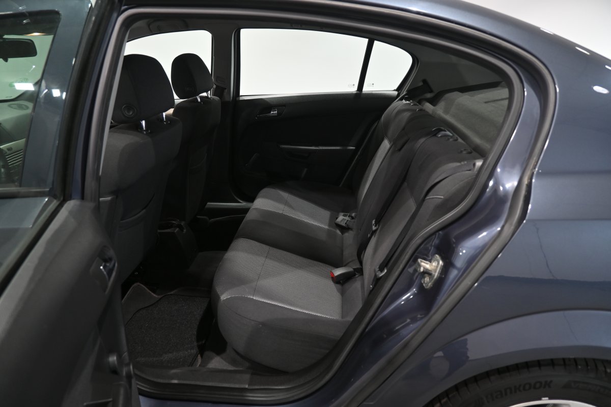 Foto Opel Astra 11