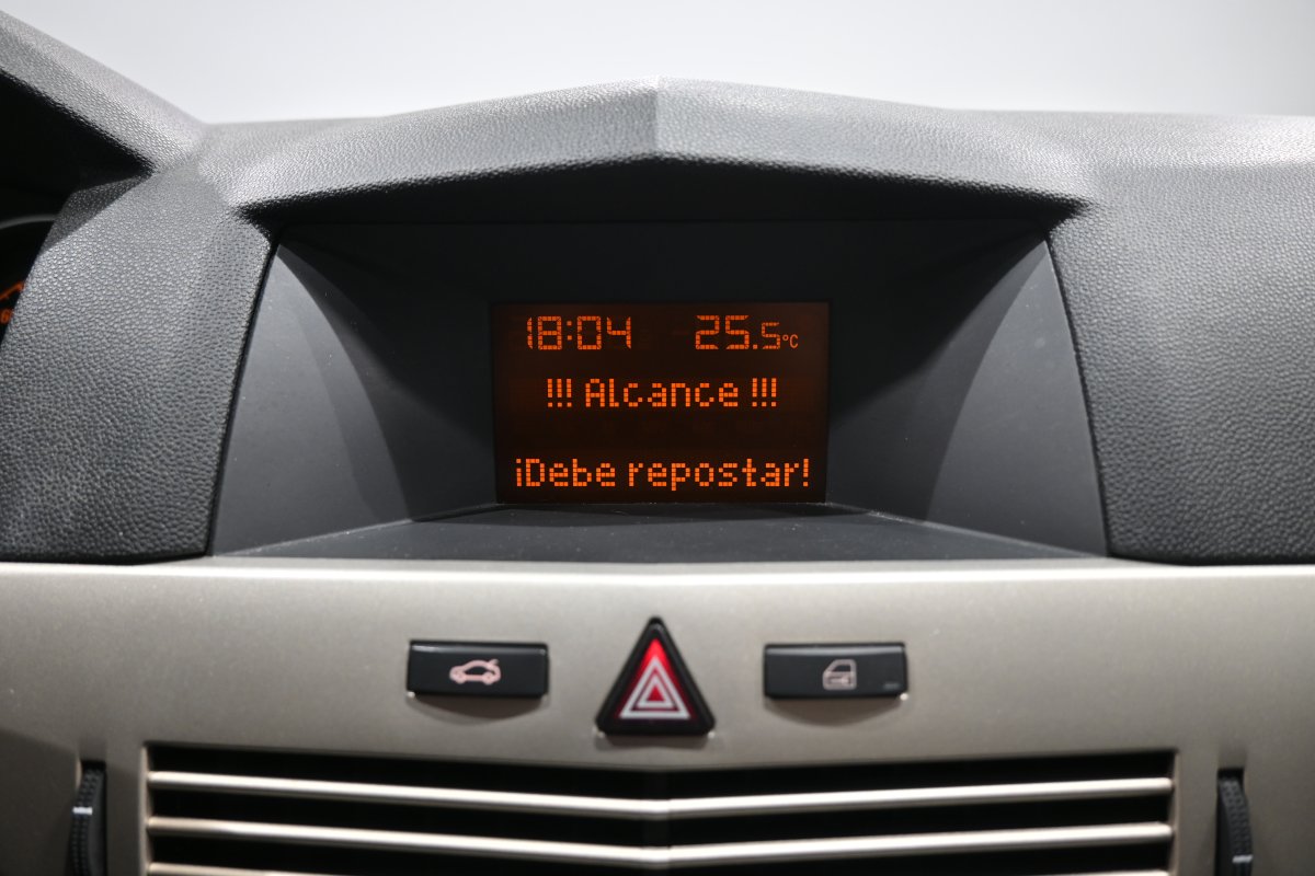 Foto Opel Astra 15