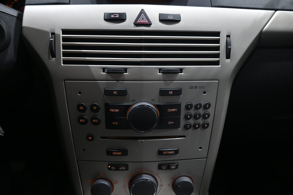 Foto Opel Astra 16