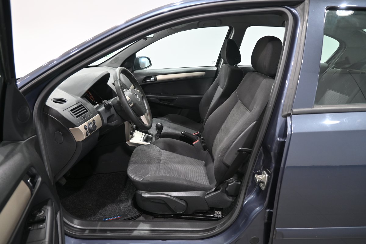 Foto Opel Astra 10