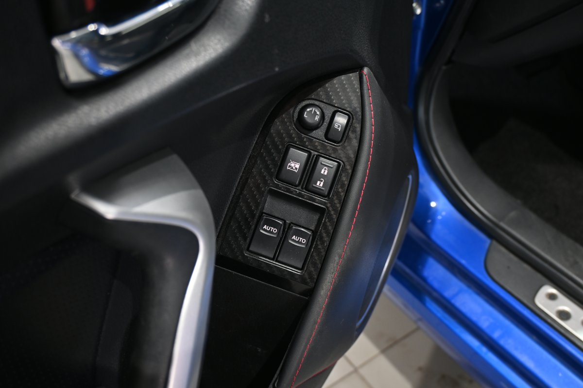 Foto Subaru BRZ 26