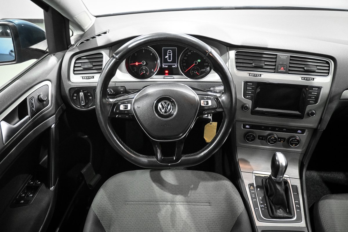 Foto Volkswagen Golf 22