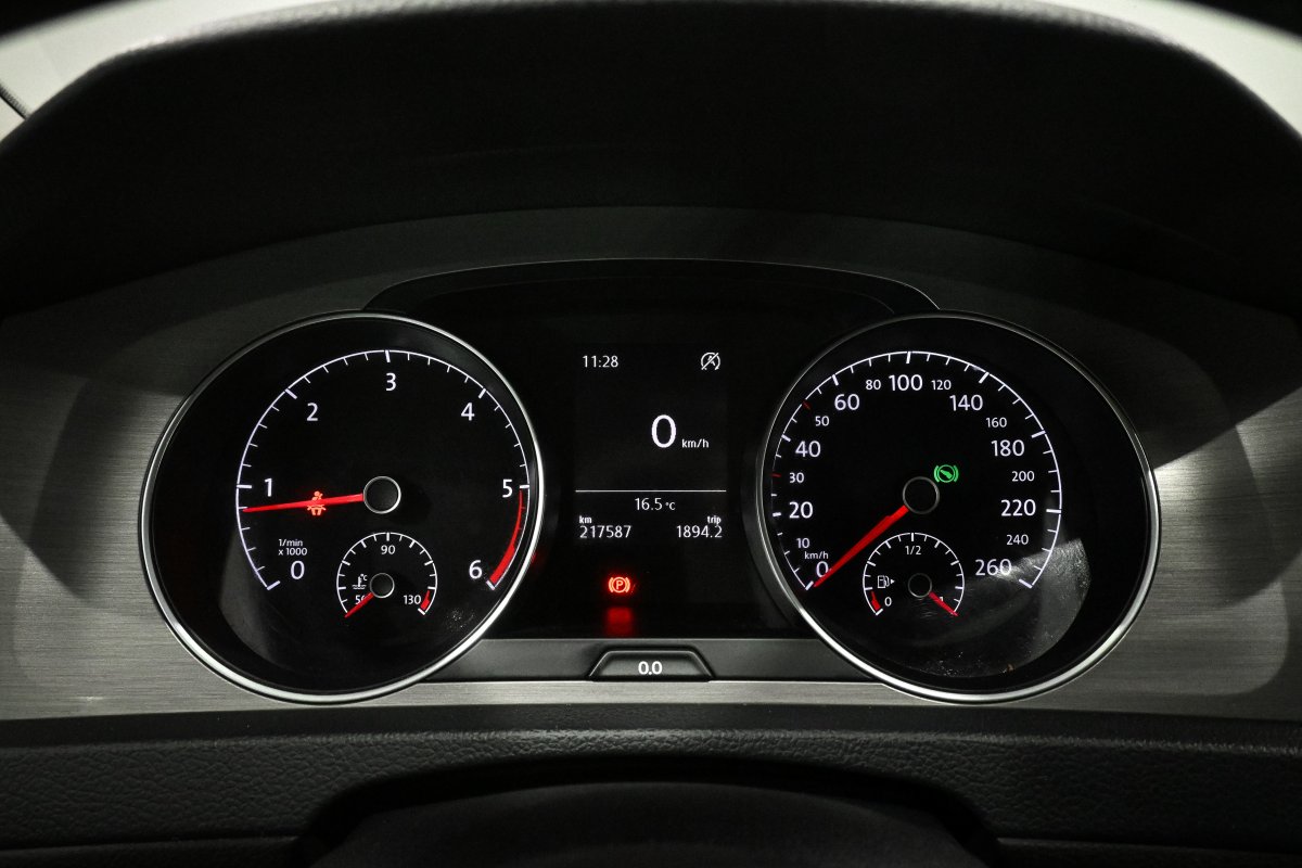Foto Volkswagen Golf 13
