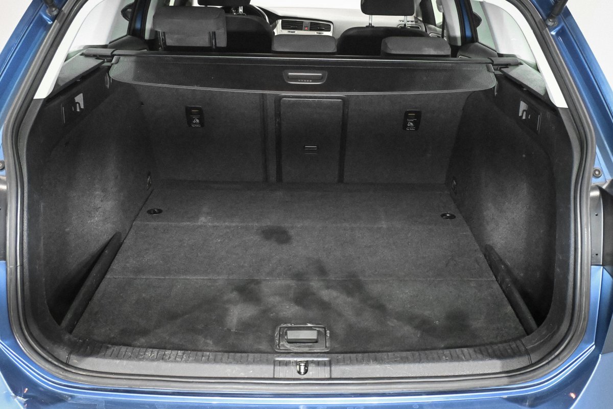 Foto Volkswagen Golf 8