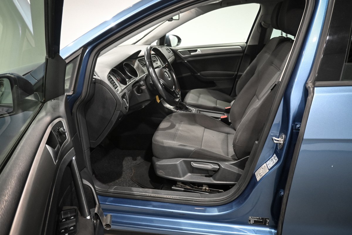 Foto Volkswagen Golf 10