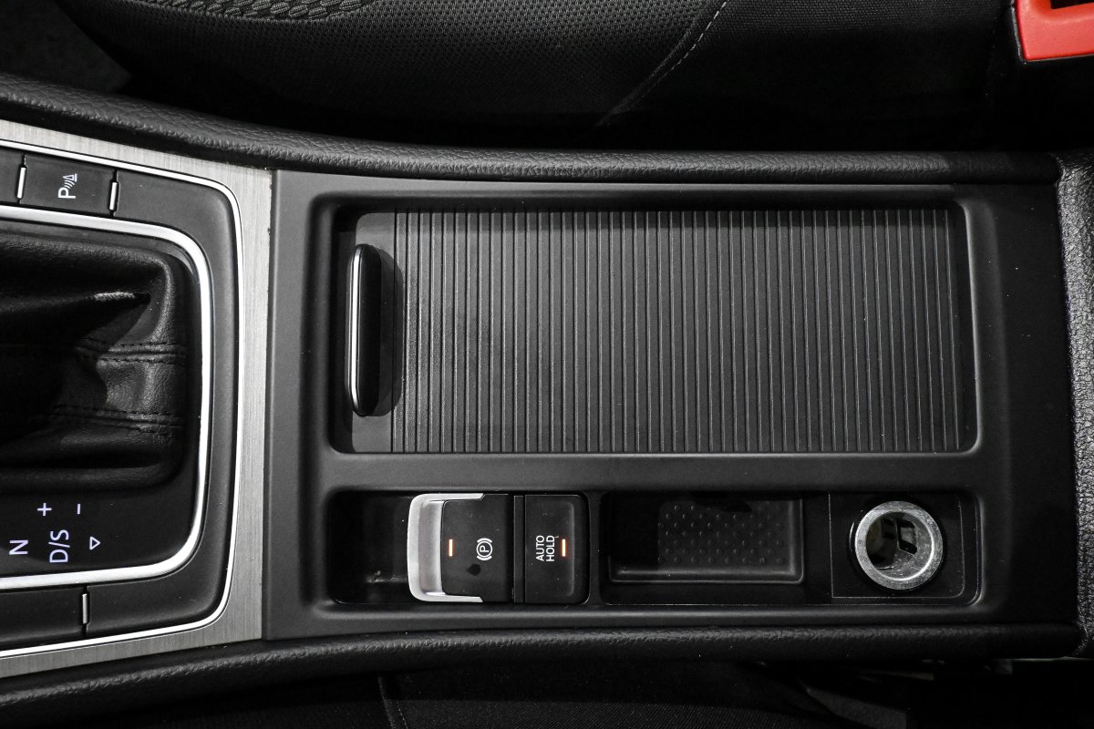 Foto Volkswagen Golf 26