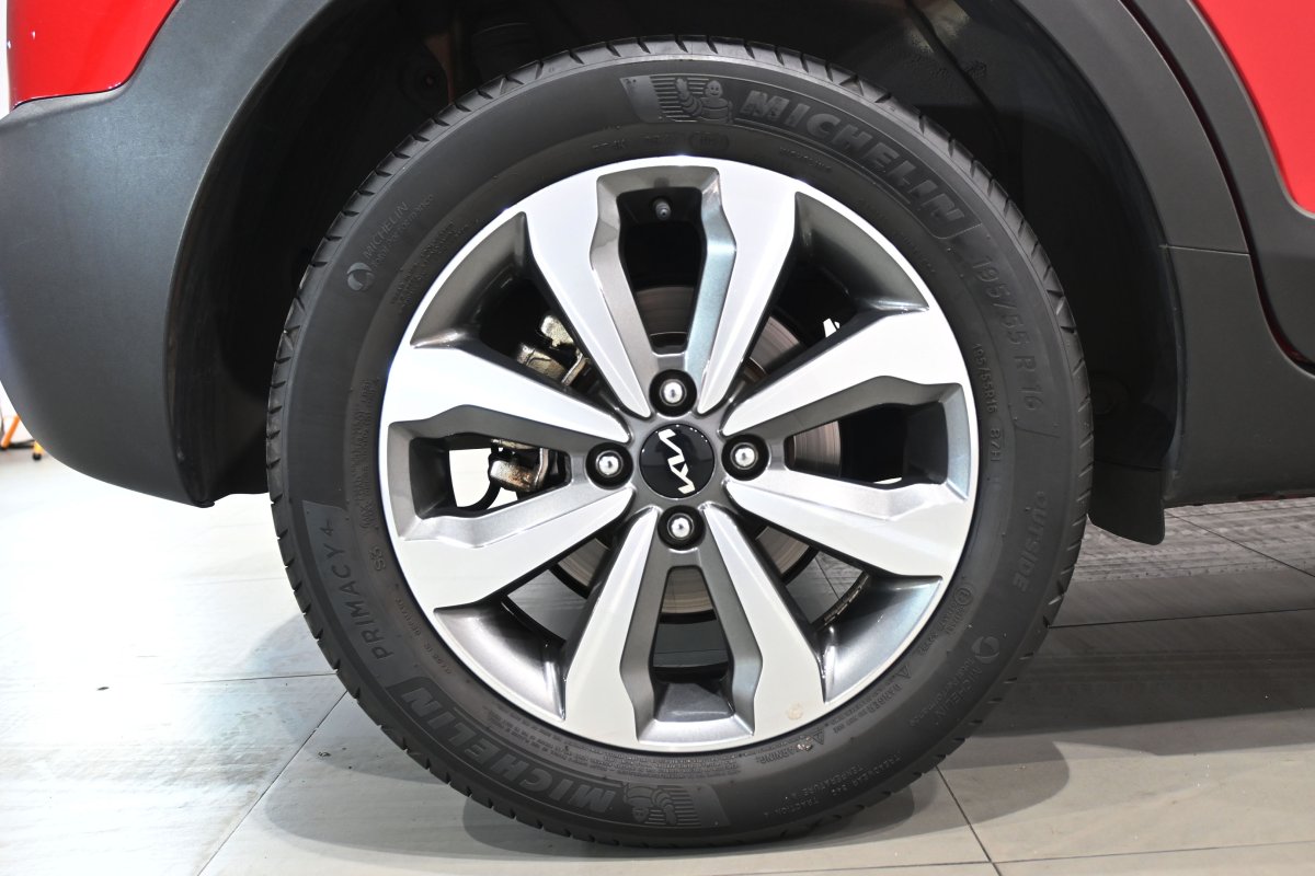 Foto Kia Stonic 25