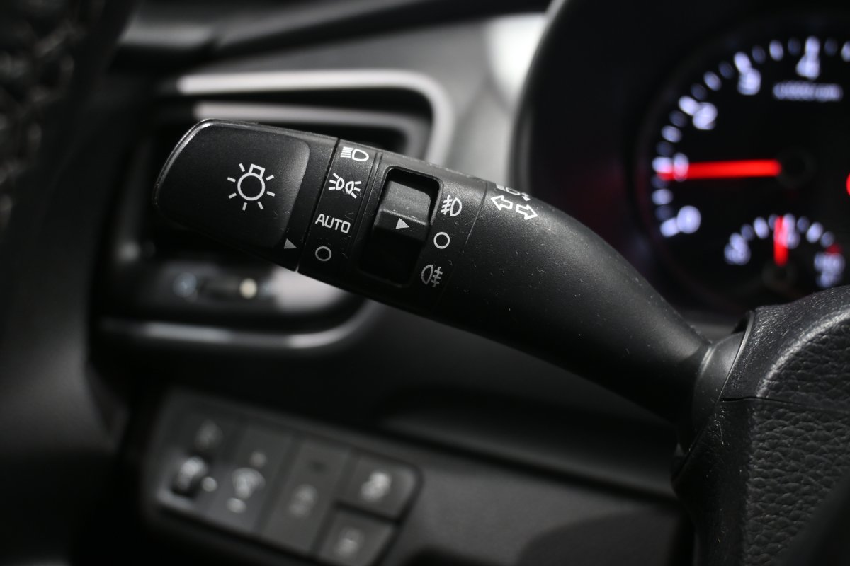 Foto Kia Stonic 21