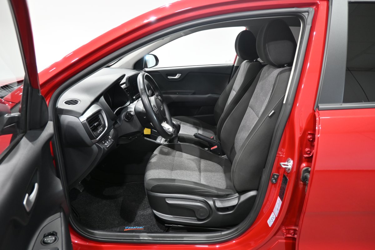 Foto Kia Stonic 10