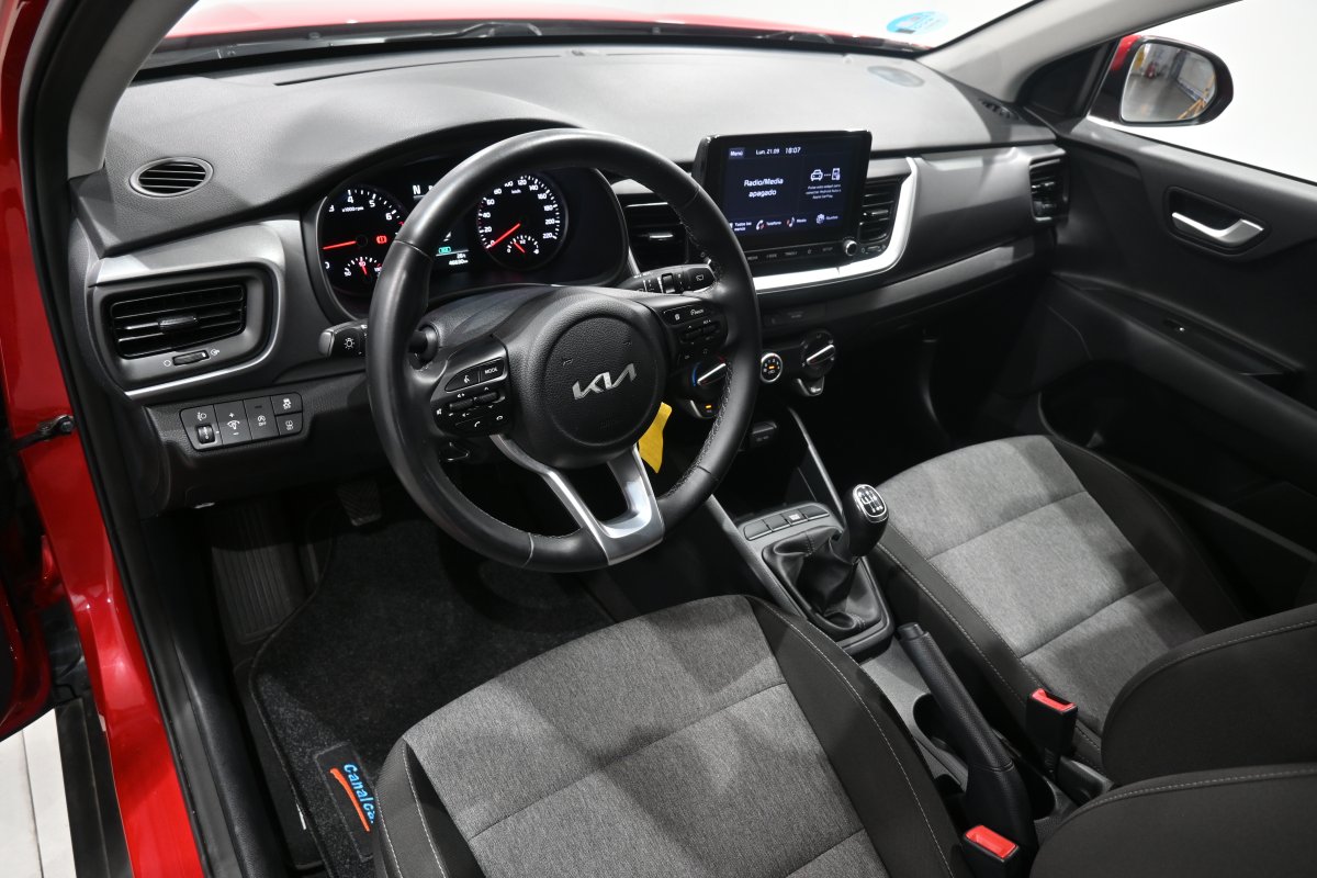 Foto Kia Stonic 9