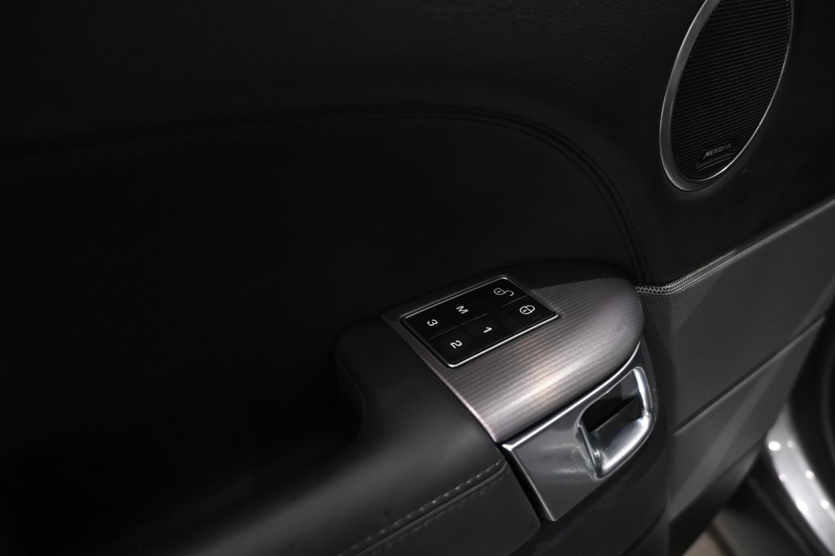 Foto Land Rover Range 29