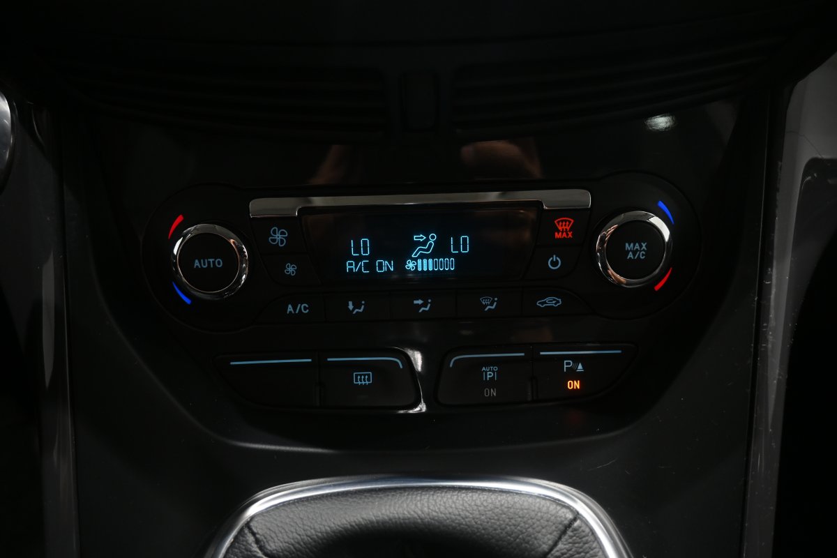 Foto Ford Kuga 15