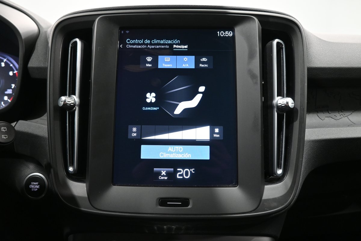 Foto Volvo XC40 13