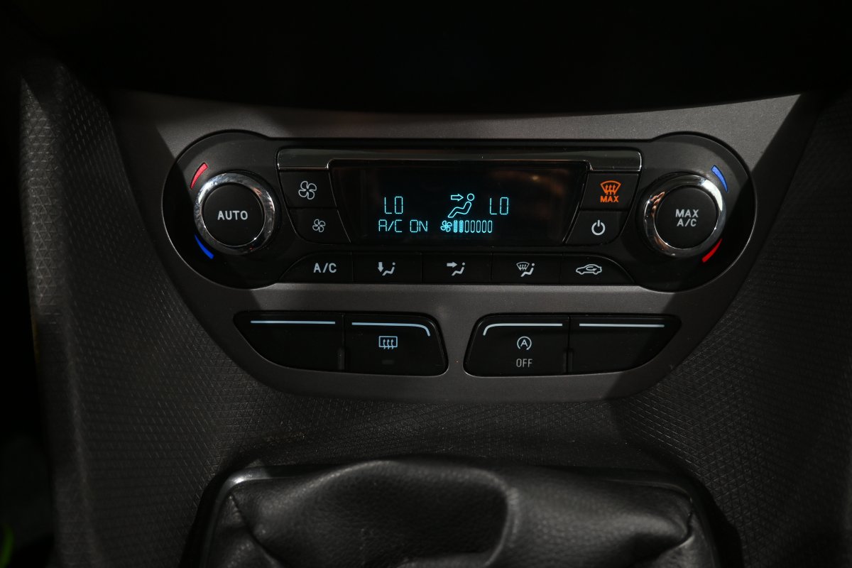 Foto Ford Transit 16
