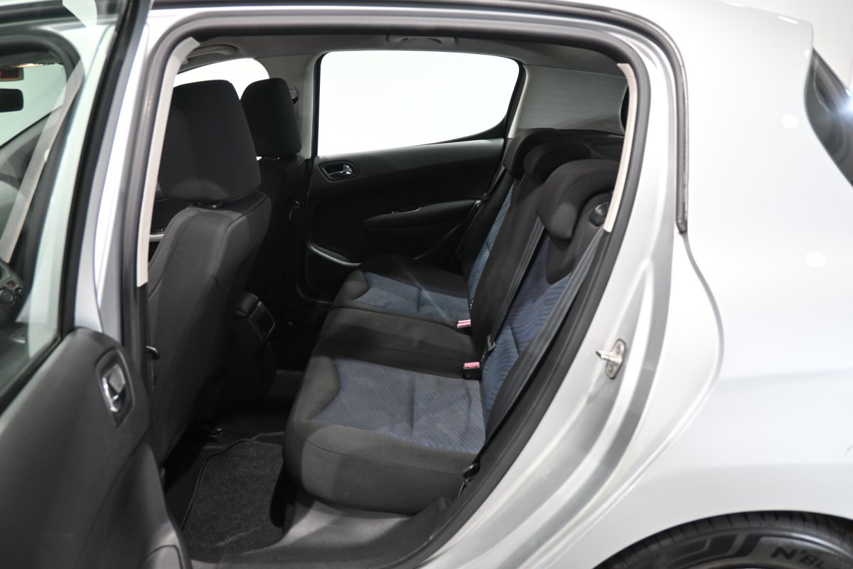 Foto Peugeot 308 10