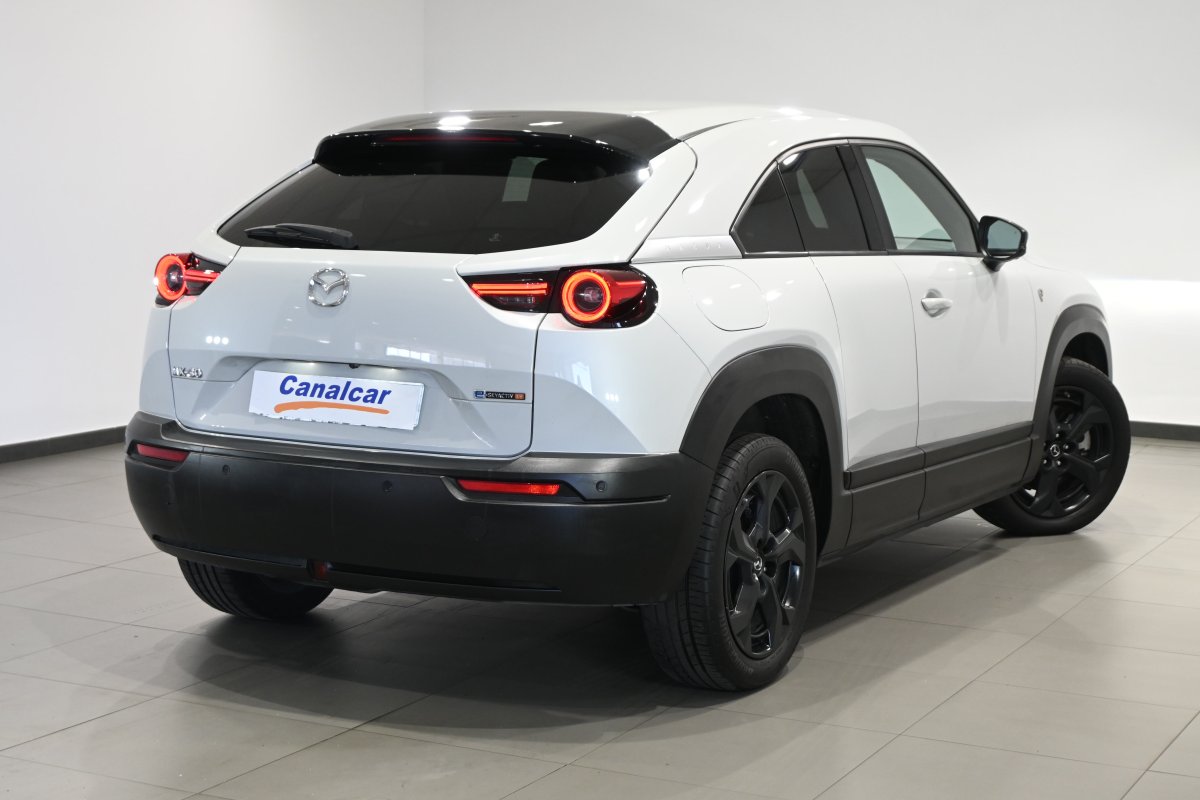 Foto Mazda MX-30 4