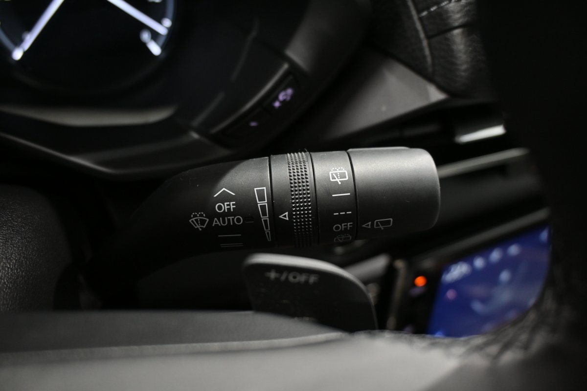 Foto Mazda MX-30 23