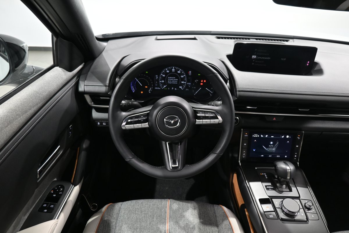 Foto Mazda MX-30 16