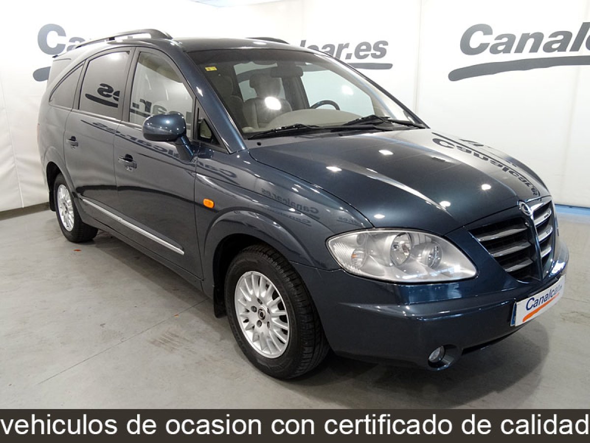 Foto Ssangyong Rodius 4