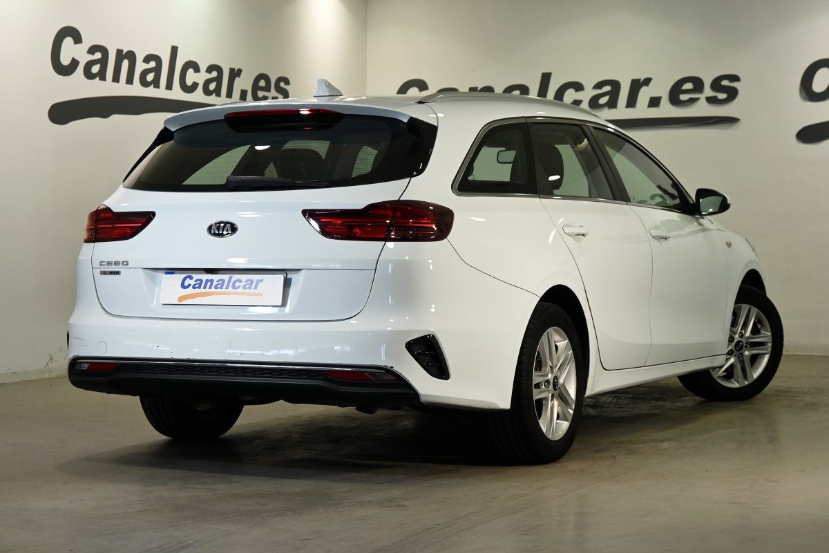 Foto Kia Ceed 4