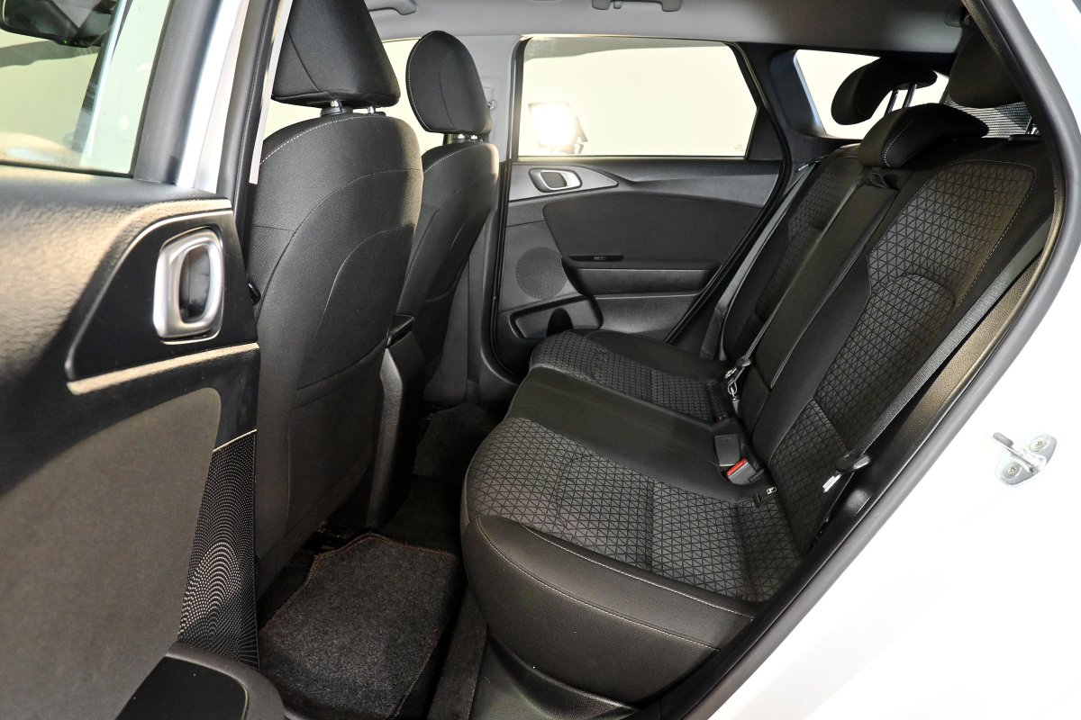 Foto Kia Ceed 14