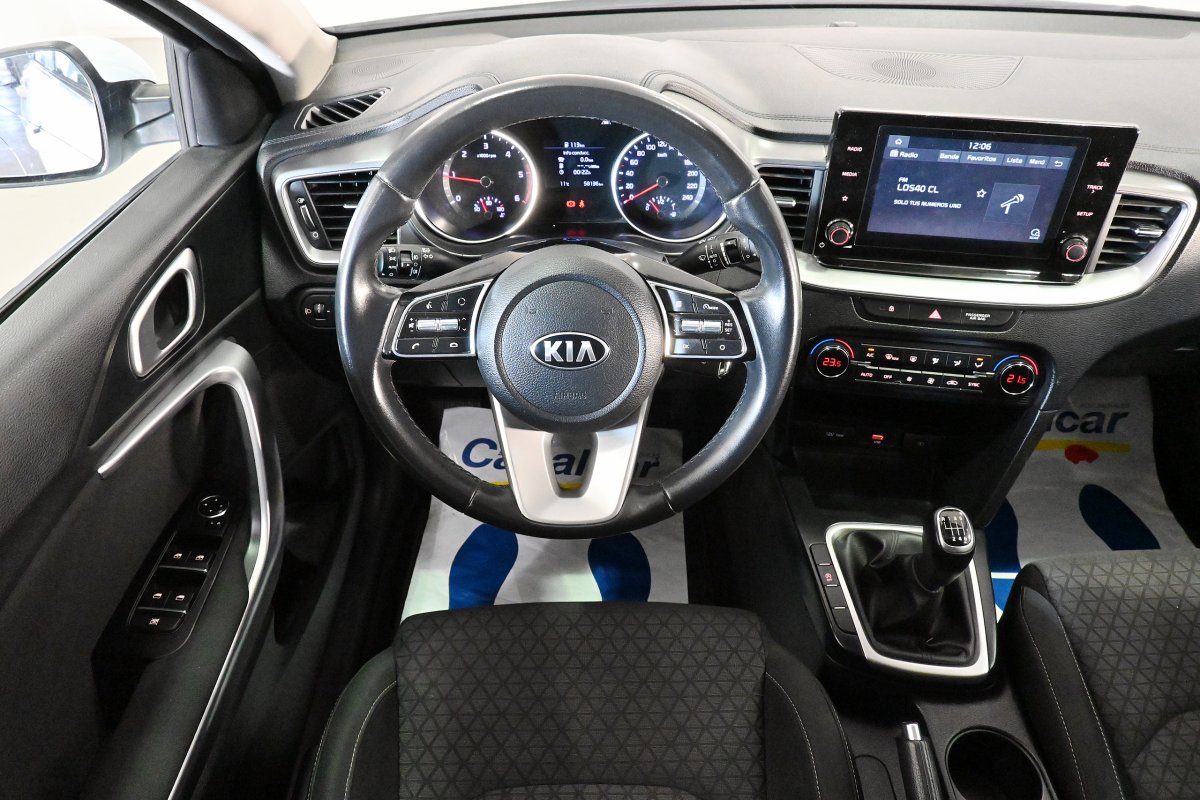 Foto Kia Ceed 22