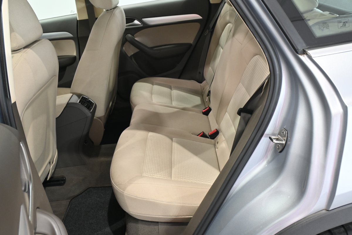 Foto Audi Q3 10
