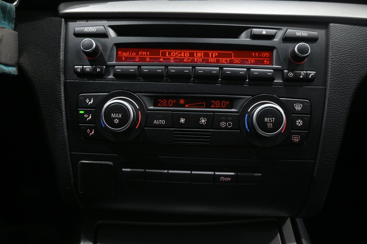 Foto Bmw 118i 15