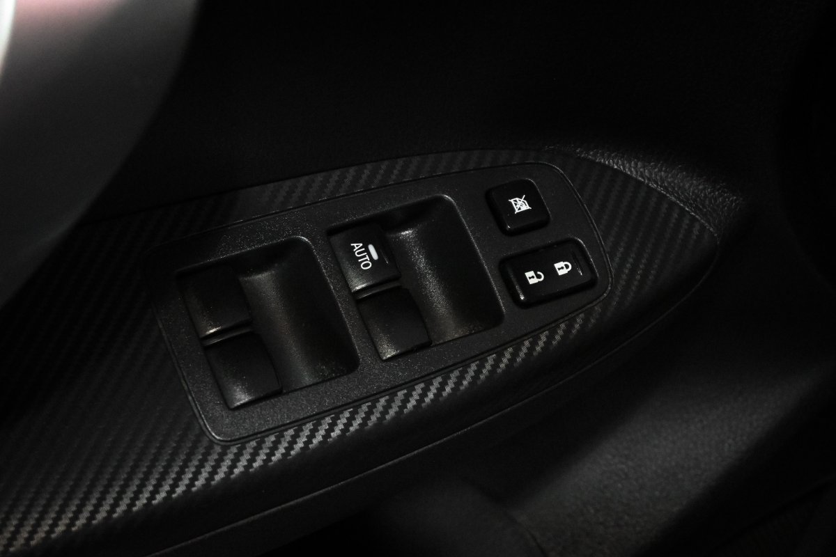 Foto Mitsubishi Eclipse 31
